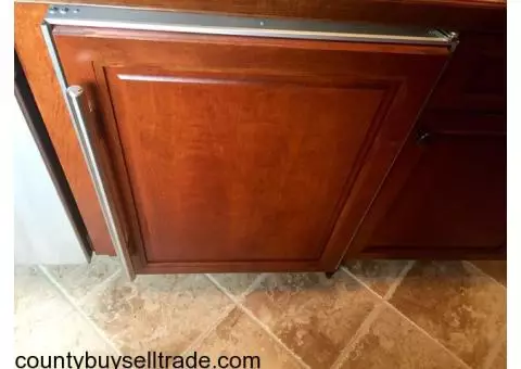 Sub zero under counter fridge