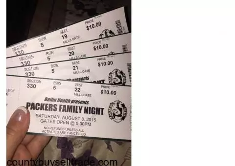 4 tickets to Family Night with the Green Bay Packers
