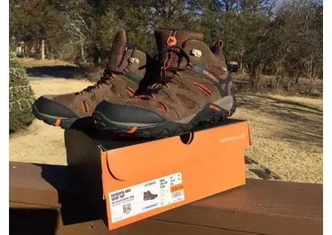 New Merrell Midweight Hiking Boots