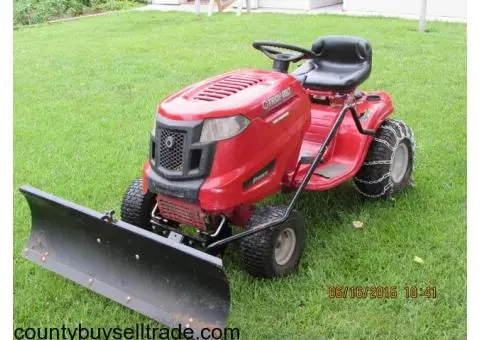 Lawn Tractor w/Snow Blade