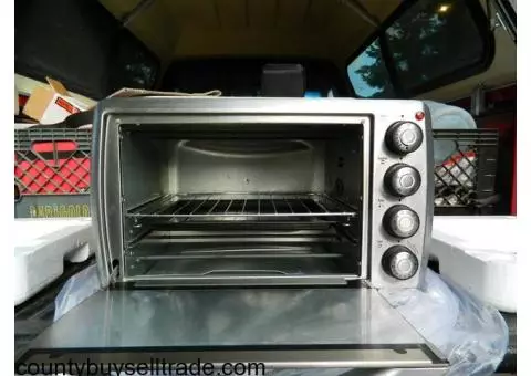 Oster Convection Oven / Oven