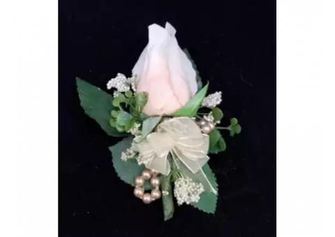 Lifelike silk Prom Corsages and Boutonnieres