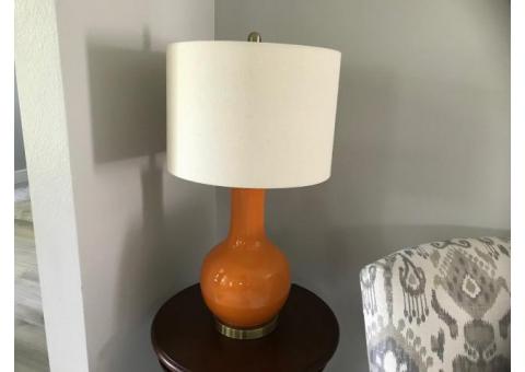 Table lamp and table