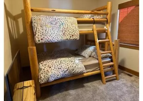 Log Bunk Bed Set/Twin and Full