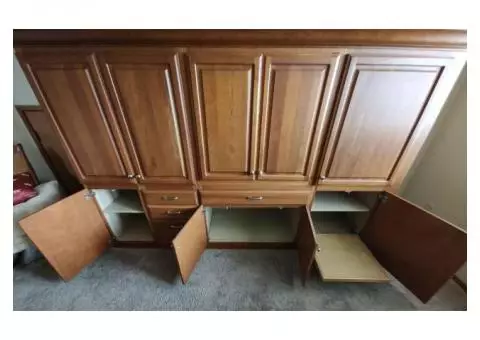 DeWils Custom Cabinetry