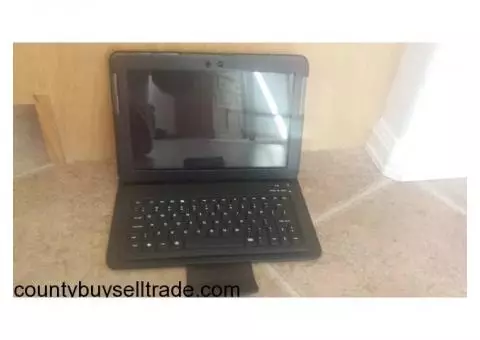 Hardly Used Samsung Galaxy Black Tablet With Case and Keyboard