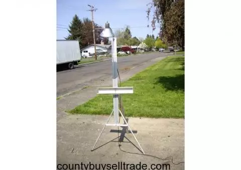 Aluminum Painters Easel with light Testrite Visual Products - $35