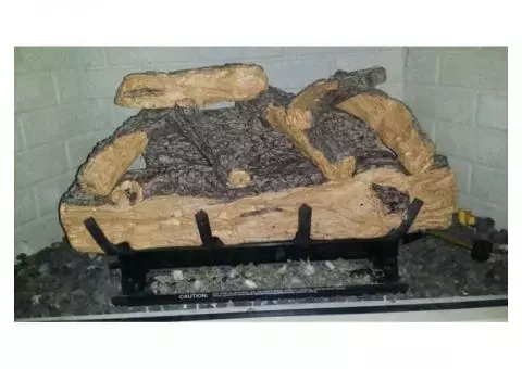 *BRAND NEW* GAS LOGS w/ VENTED NATURAL GAS BURNER