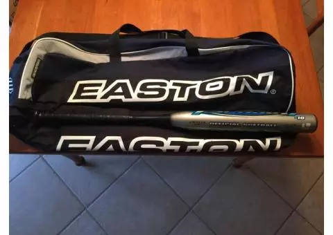 Easton softball bag