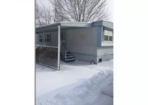 Private location  2 Bd, 1 bth Mobile Home For Sale or Rent - Vienna, OH