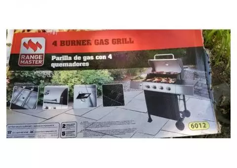 4 burner gas grill